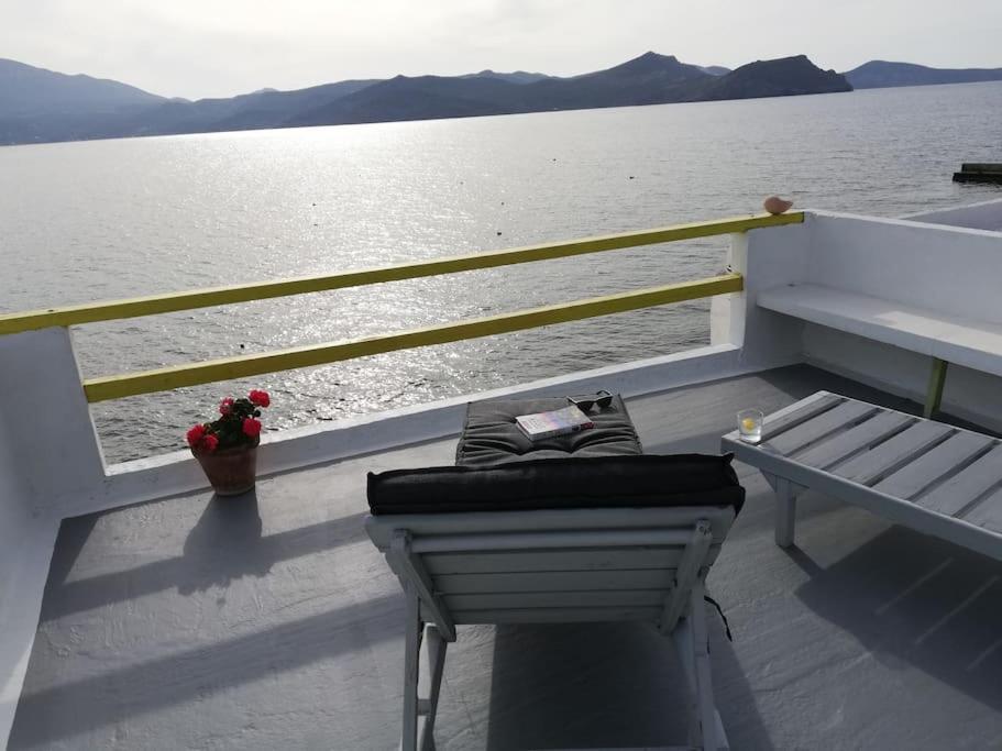 The Yellow Boat House Klima  Екстер'єр фото